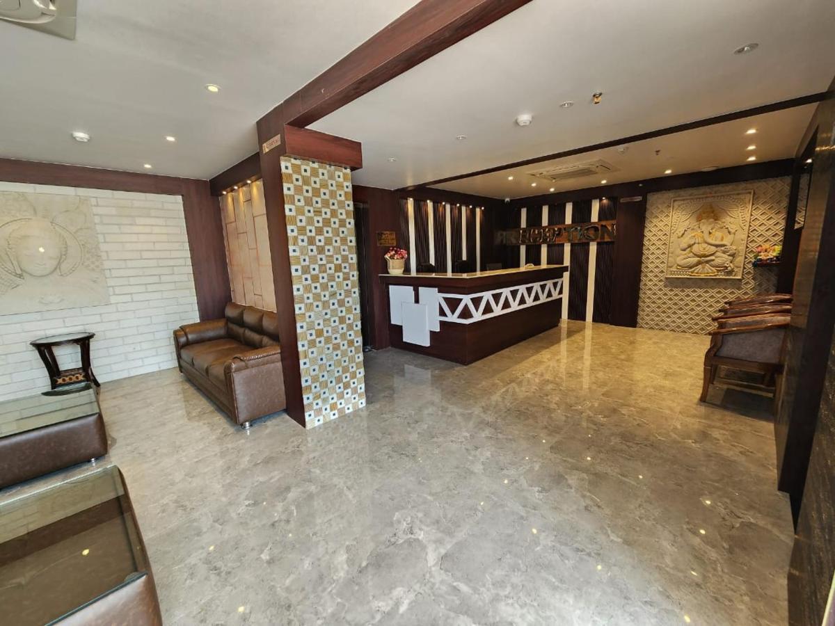 Blue Waves Hotel Tajpur Exterior photo