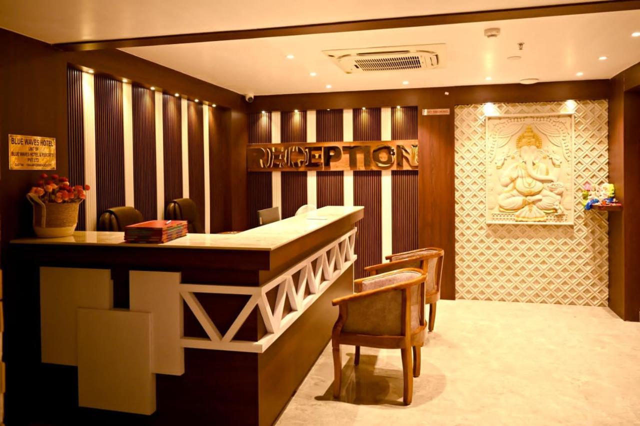 Blue Waves Hotel Tajpur Exterior photo